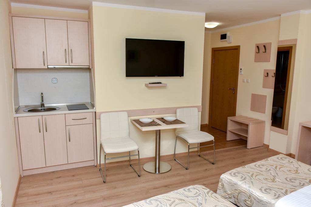 Luxury Apartments Burgas Exterior photo